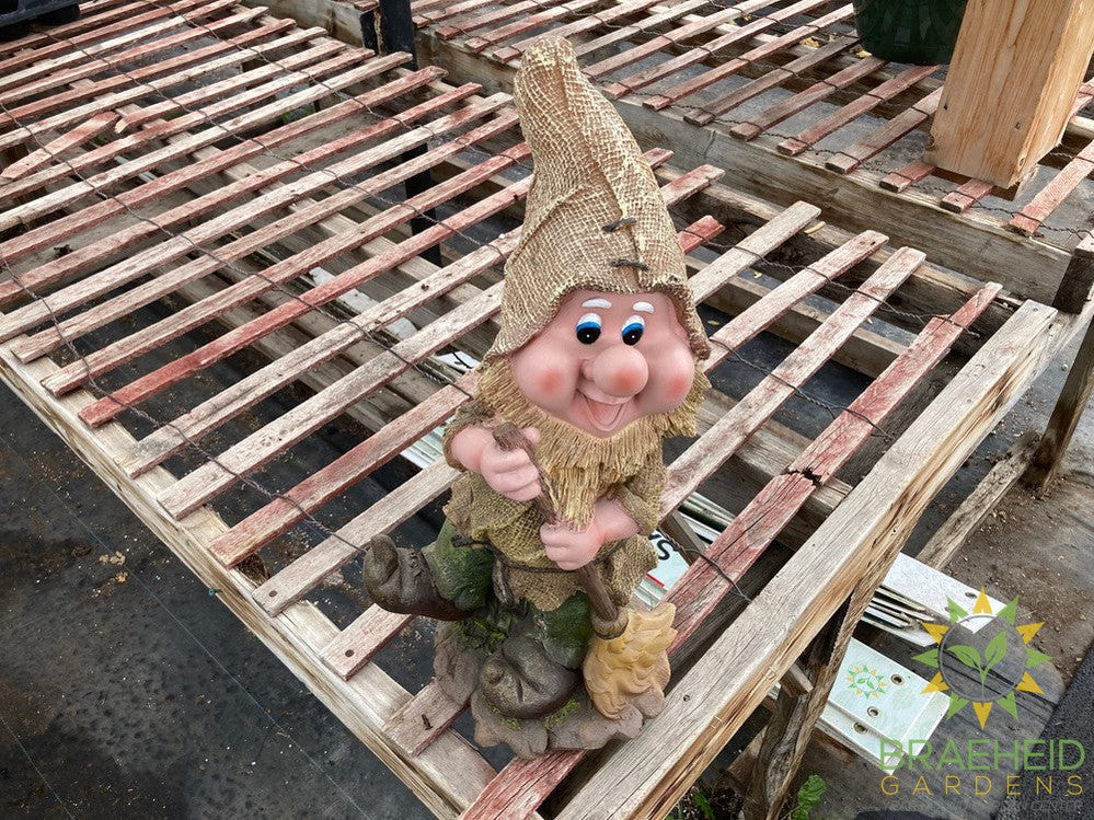 Gnomes Working Garden Gnome