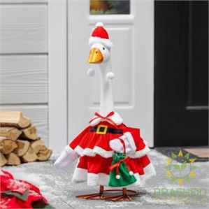 Giddy the Goose-Mrs. Claus Outfit