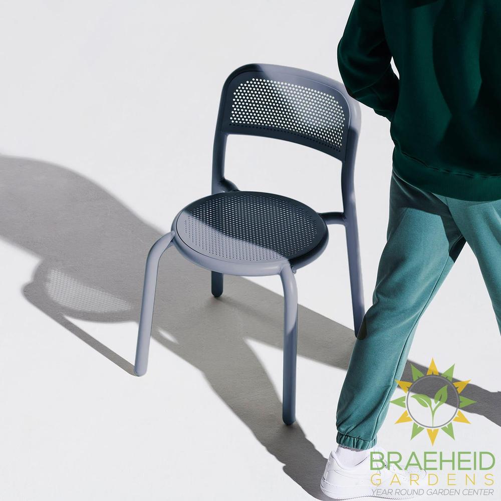 Toní Chair