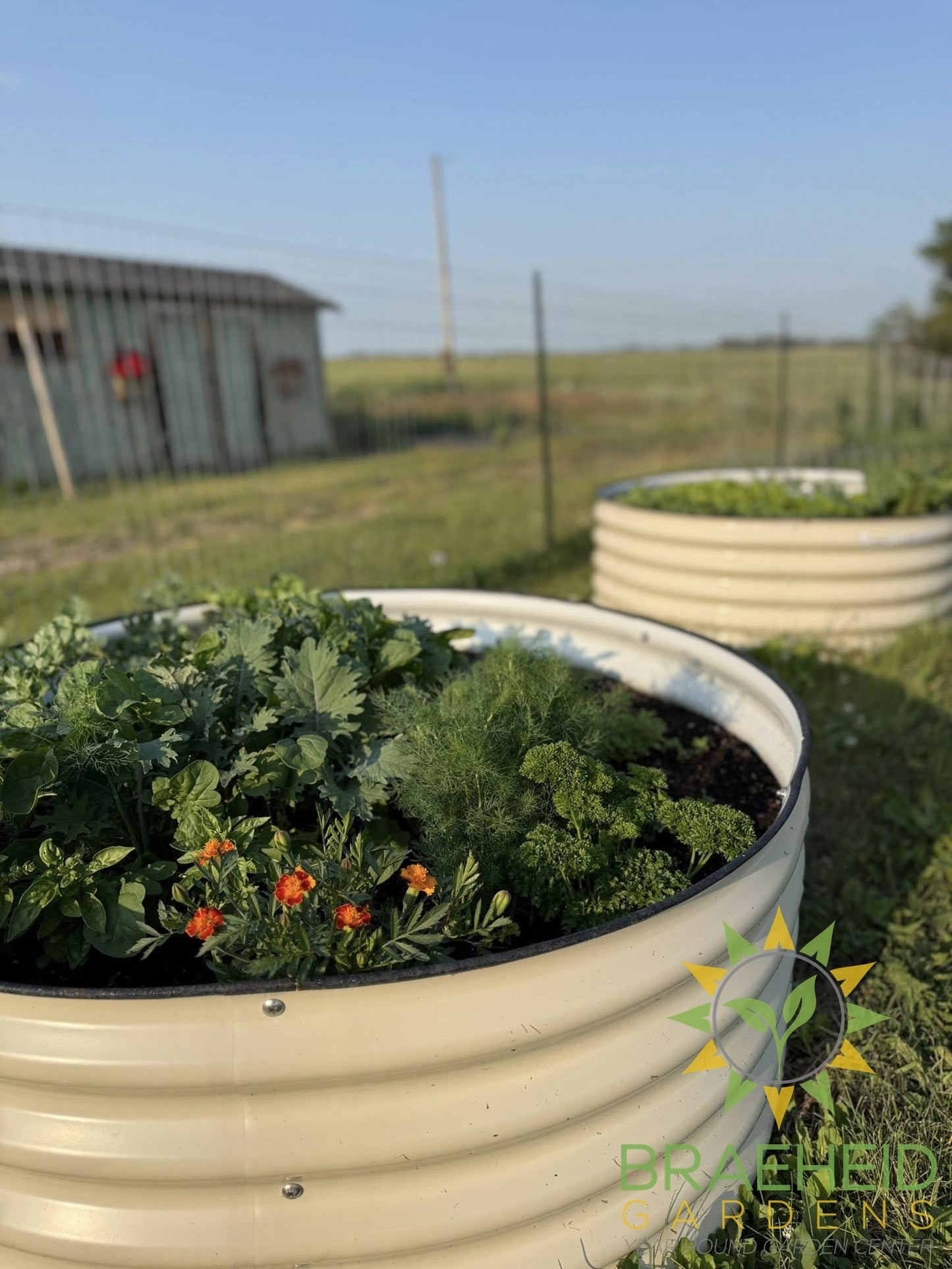 17" Tall Round Garden Bed Kit