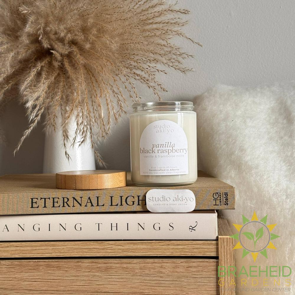 Gingerbread Soy Candle | Festive Winter Holiday Scent