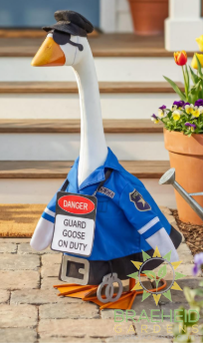 Giddy the Goose-Police Outfit